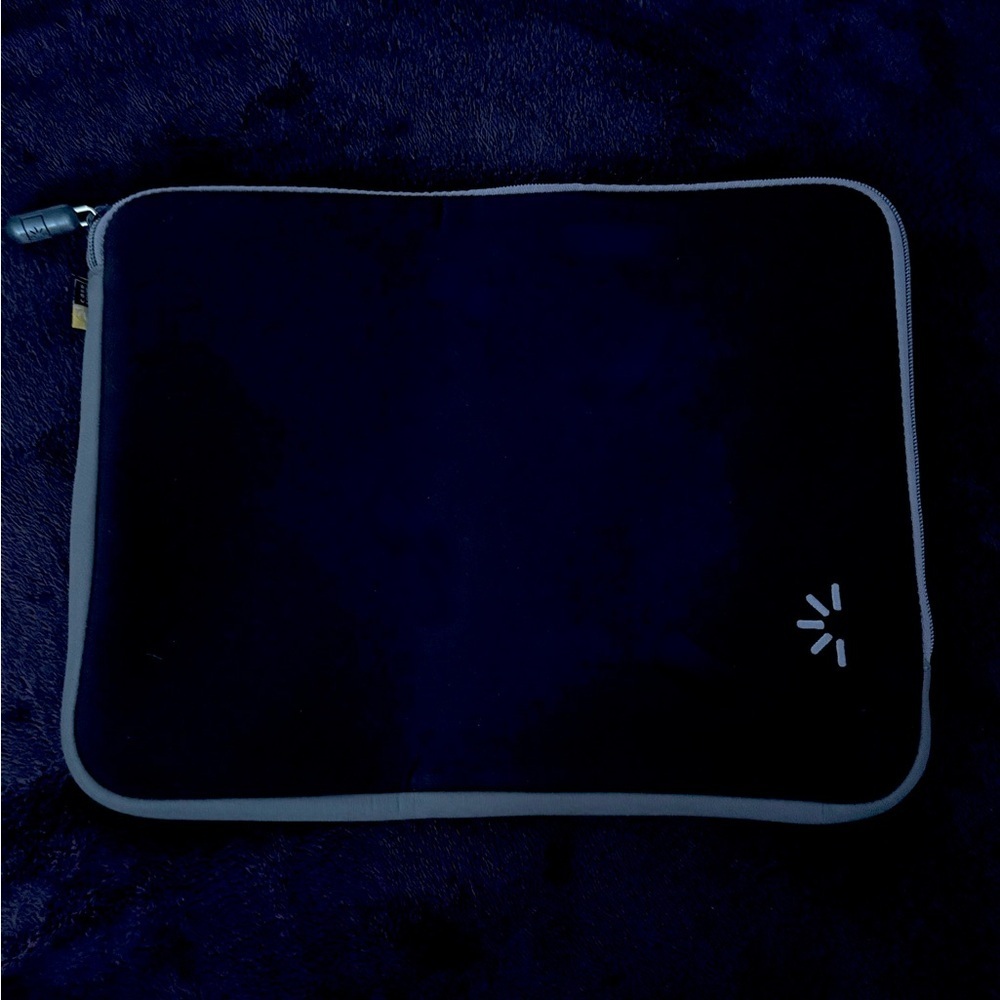 Black 14” Case Logic Neoprene Laptop Sleeve